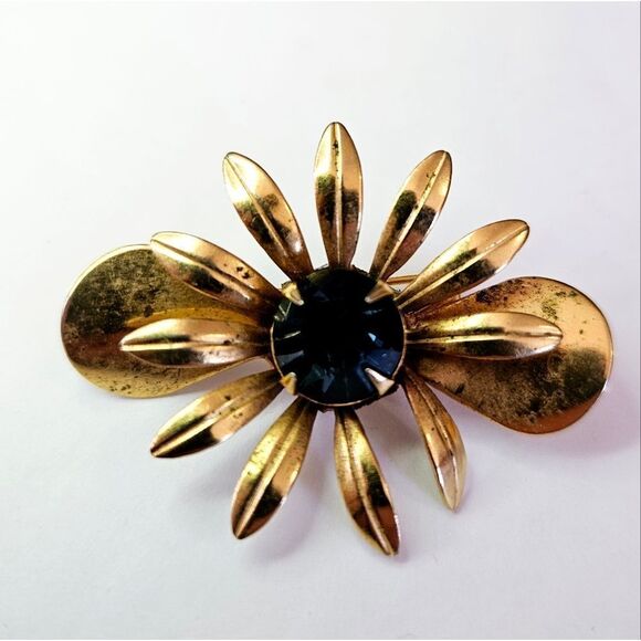 Vintage Sapphire Round Prong Set Rhinestone Gold Tone Floral Daisy Brooch Pin - Picture 2 of 8